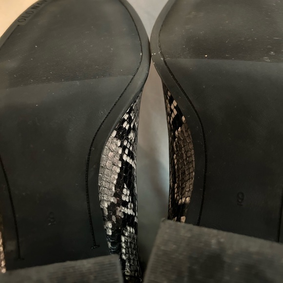 Old Navy Snake Skin 4” Side Zip Boot Size 9 - Picture 7 of 14